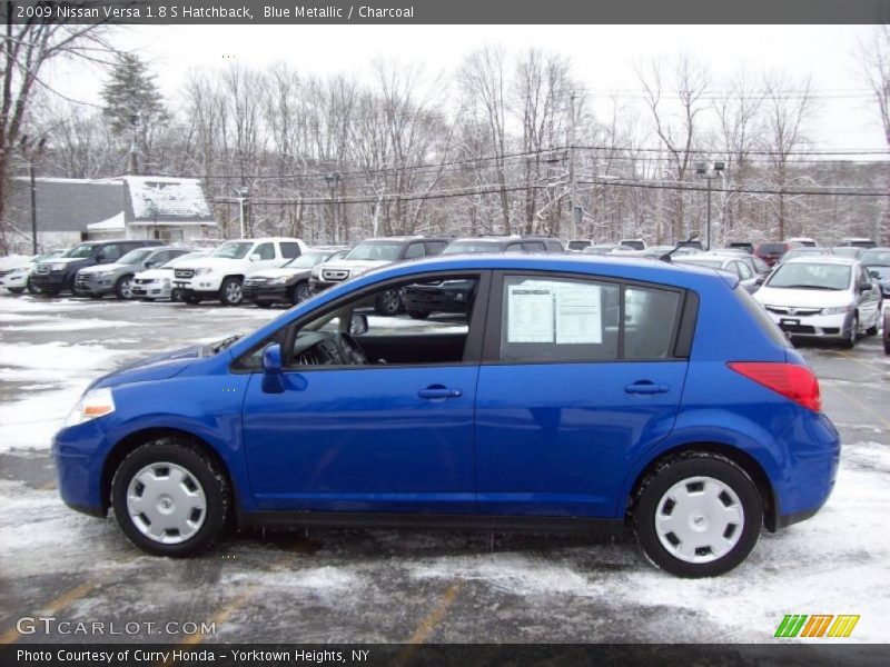 Blue Metallic / Charcoal 2009 Nissan Versa 1.8 S Hatchback