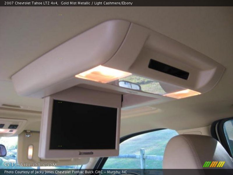 Gold Mist Metallic / Light Cashmere/Ebony 2007 Chevrolet Tahoe LTZ 4x4