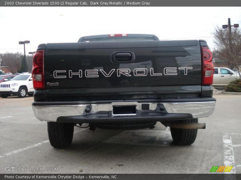 Dark Gray Metallic / Medium Gray 2003 Chevrolet Silverado 1500 LS Regular Cab