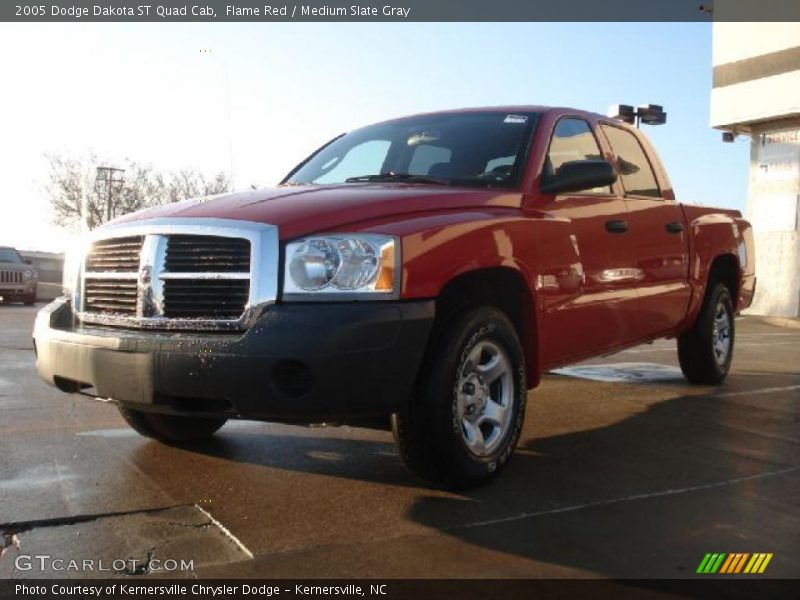 Flame Red / Medium Slate Gray 2005 Dodge Dakota ST Quad Cab