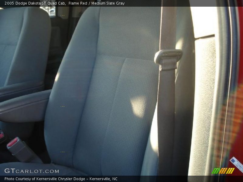 Flame Red / Medium Slate Gray 2005 Dodge Dakota ST Quad Cab