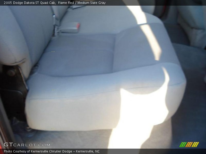 Flame Red / Medium Slate Gray 2005 Dodge Dakota ST Quad Cab