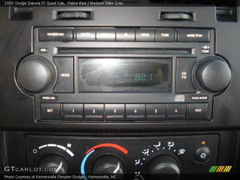 Flame Red / Medium Slate Gray 2005 Dodge Dakota ST Quad Cab