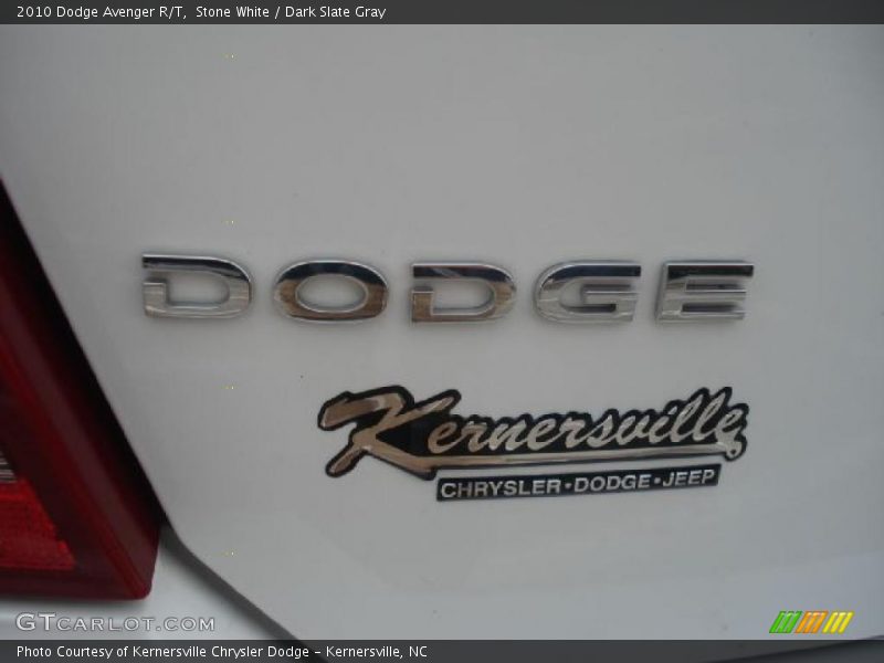 Stone White / Dark Slate Gray 2010 Dodge Avenger R/T