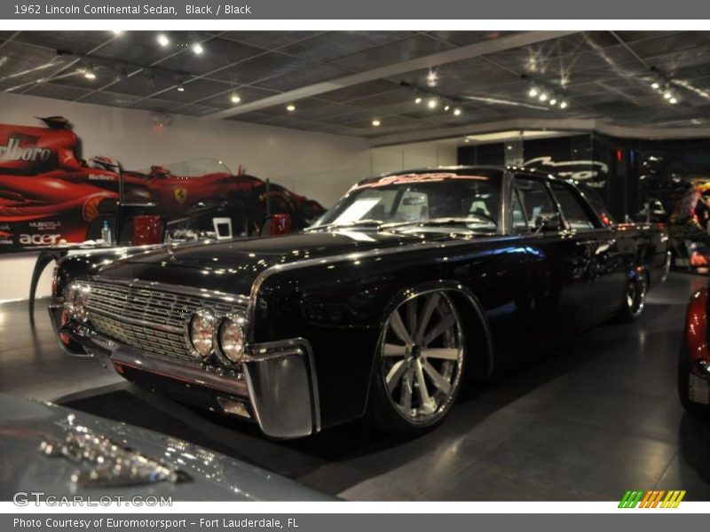 Black / Black 1962 Lincoln Continental Sedan