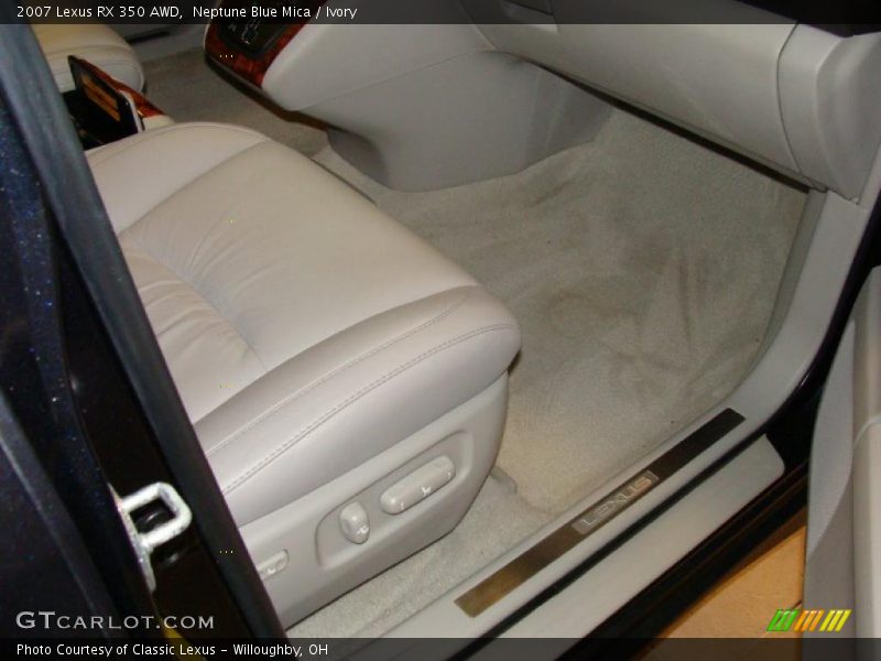 Neptune Blue Mica / Ivory 2007 Lexus RX 350 AWD