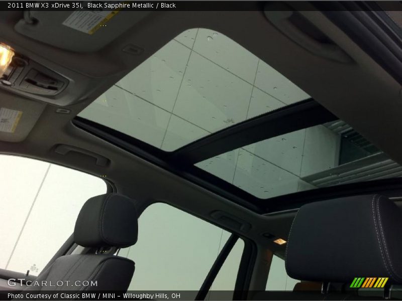 Sunroof of 2011 X3 xDrive 35i