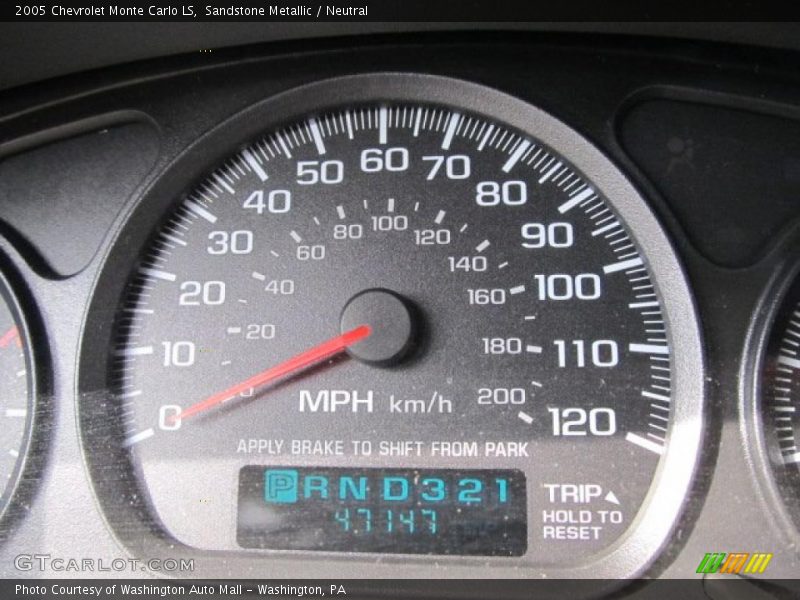 Sandstone Metallic / Neutral 2005 Chevrolet Monte Carlo LS