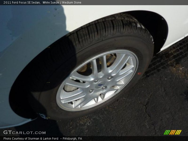 White Suede / Medium Stone 2011 Ford Focus SE Sedan