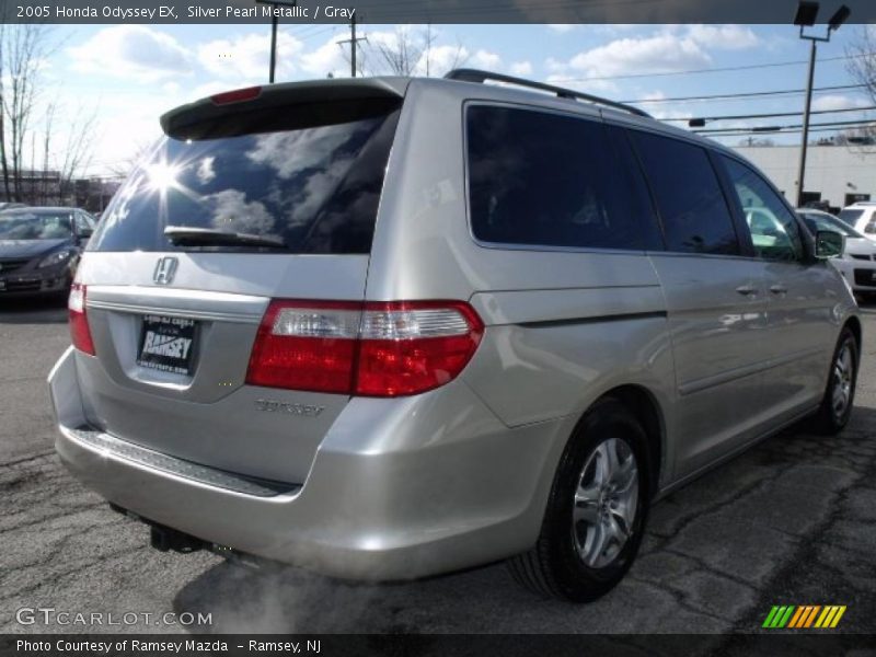 Silver Pearl Metallic / Gray 2005 Honda Odyssey EX