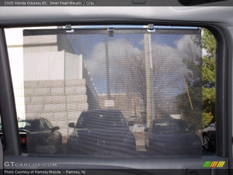 Silver Pearl Metallic / Gray 2005 Honda Odyssey EX