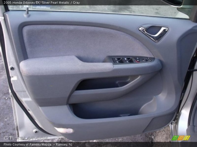 Silver Pearl Metallic / Gray 2005 Honda Odyssey EX