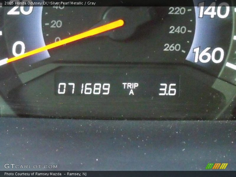 Silver Pearl Metallic / Gray 2005 Honda Odyssey EX