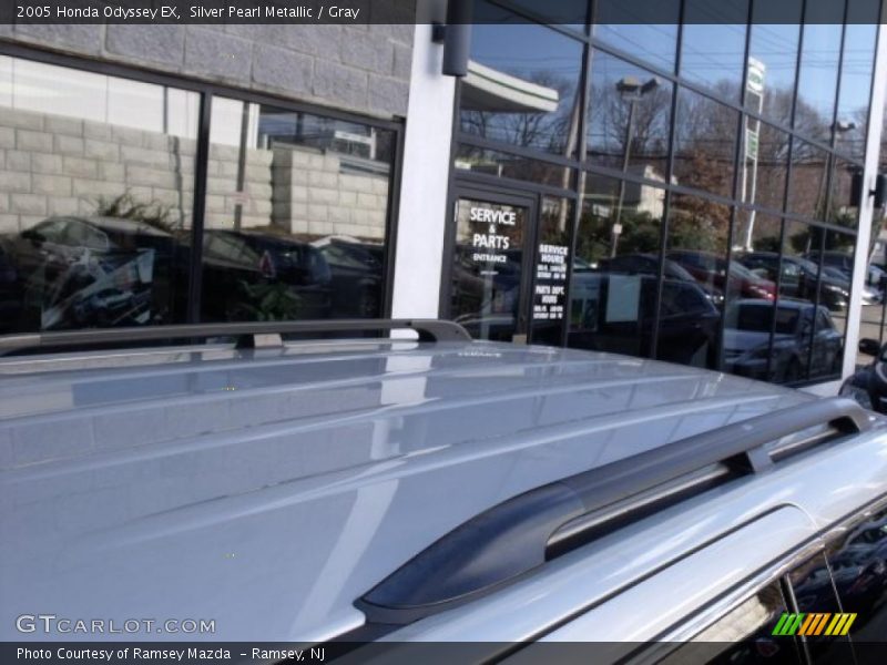 Silver Pearl Metallic / Gray 2005 Honda Odyssey EX