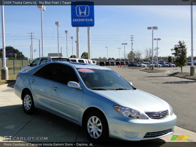 Sky Blue Pearl / Taupe 2006 Toyota Camry LE