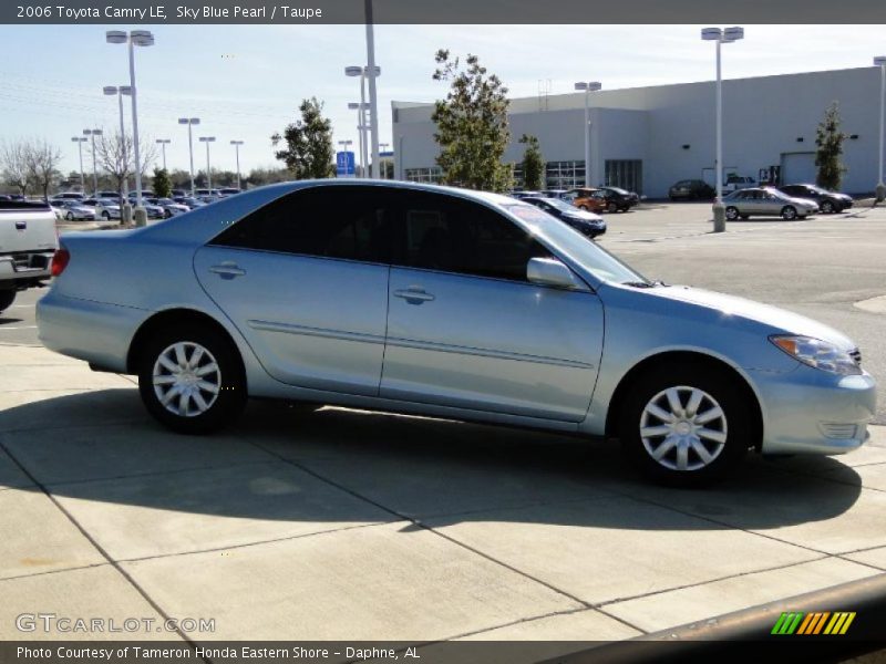 Sky Blue Pearl / Taupe 2006 Toyota Camry LE