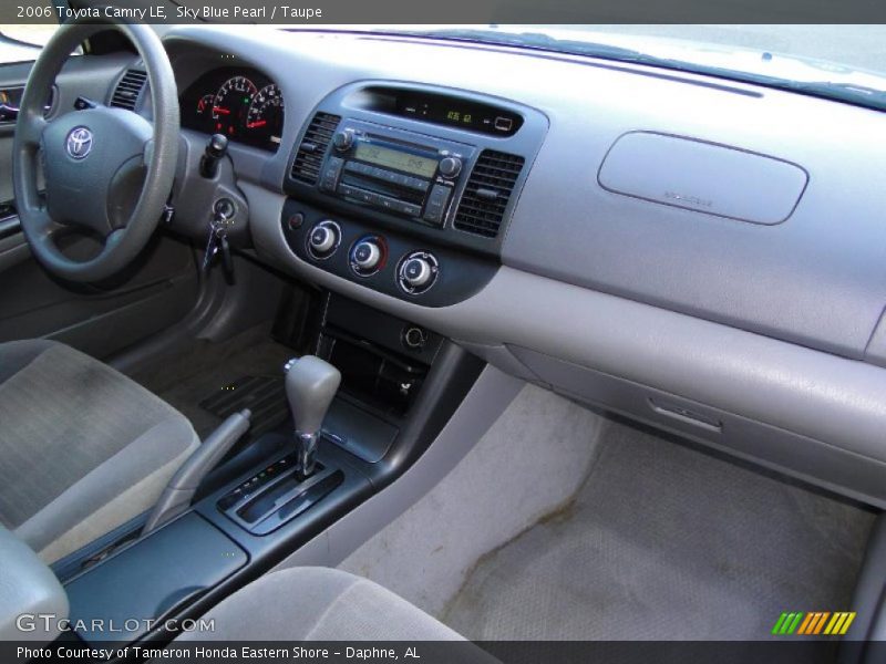 Sky Blue Pearl / Taupe 2006 Toyota Camry LE