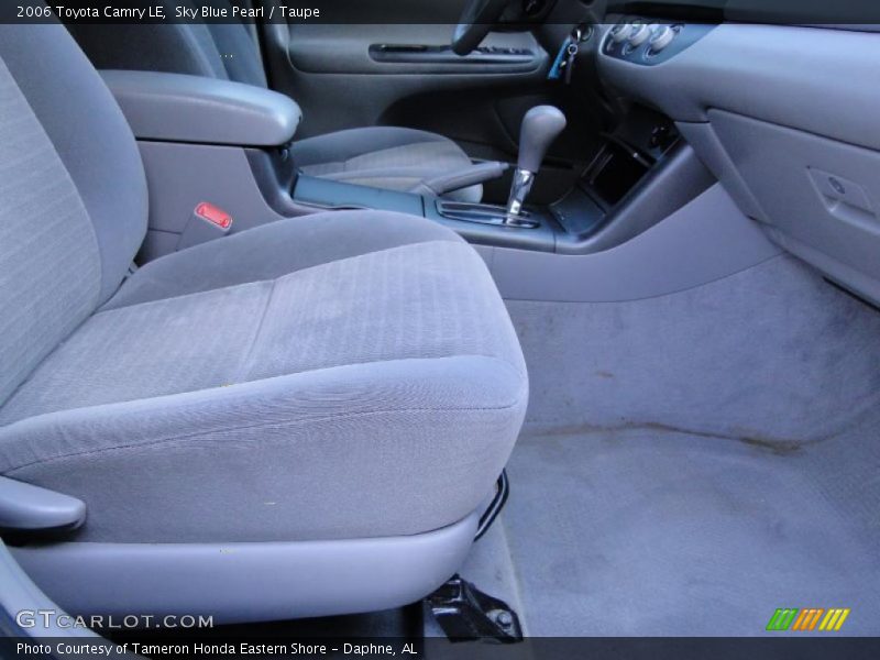 Sky Blue Pearl / Taupe 2006 Toyota Camry LE
