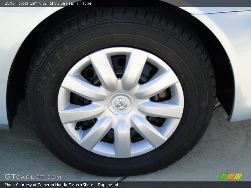 Sky Blue Pearl / Taupe 2006 Toyota Camry LE