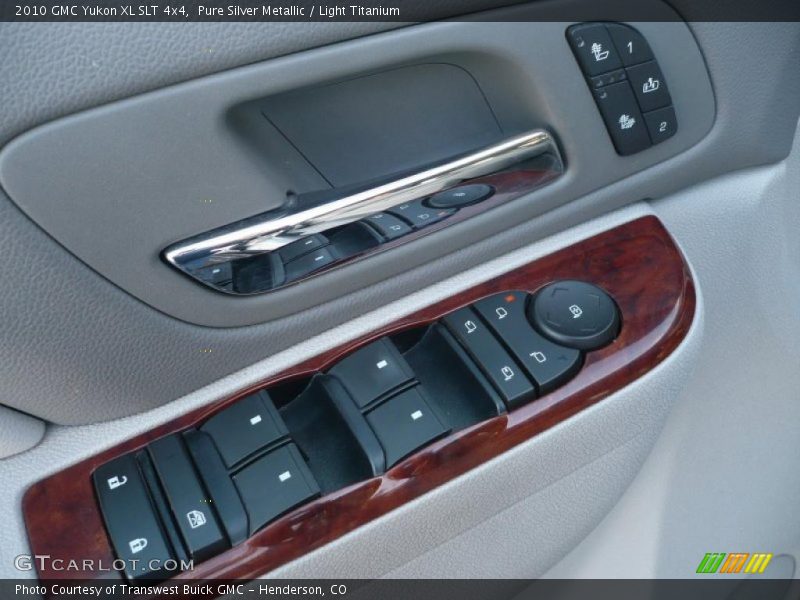 Pure Silver Metallic / Light Titanium 2010 GMC Yukon XL SLT 4x4