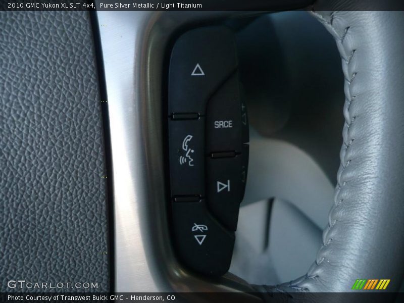 Pure Silver Metallic / Light Titanium 2010 GMC Yukon XL SLT 4x4