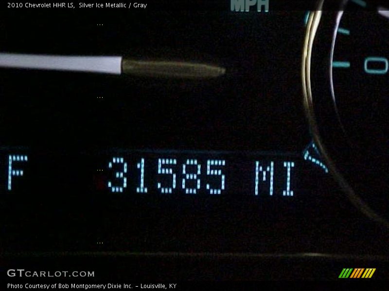 Silver Ice Metallic / Gray 2010 Chevrolet HHR LS