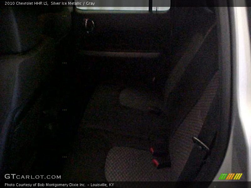 Silver Ice Metallic / Gray 2010 Chevrolet HHR LS