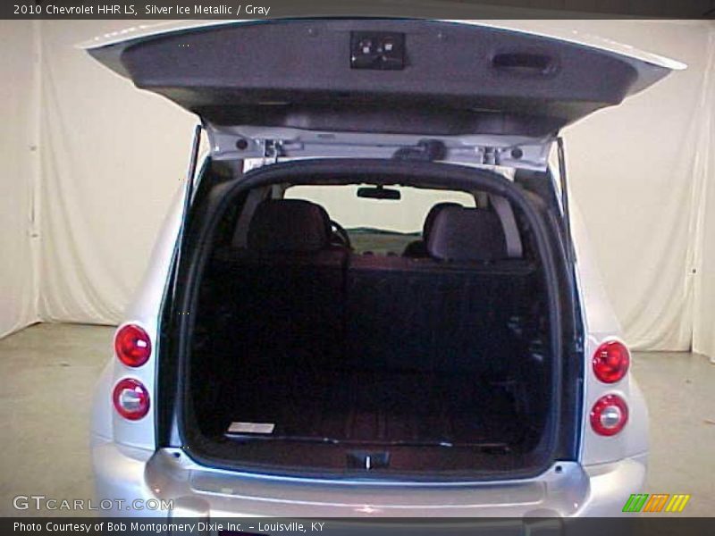 Silver Ice Metallic / Gray 2010 Chevrolet HHR LS
