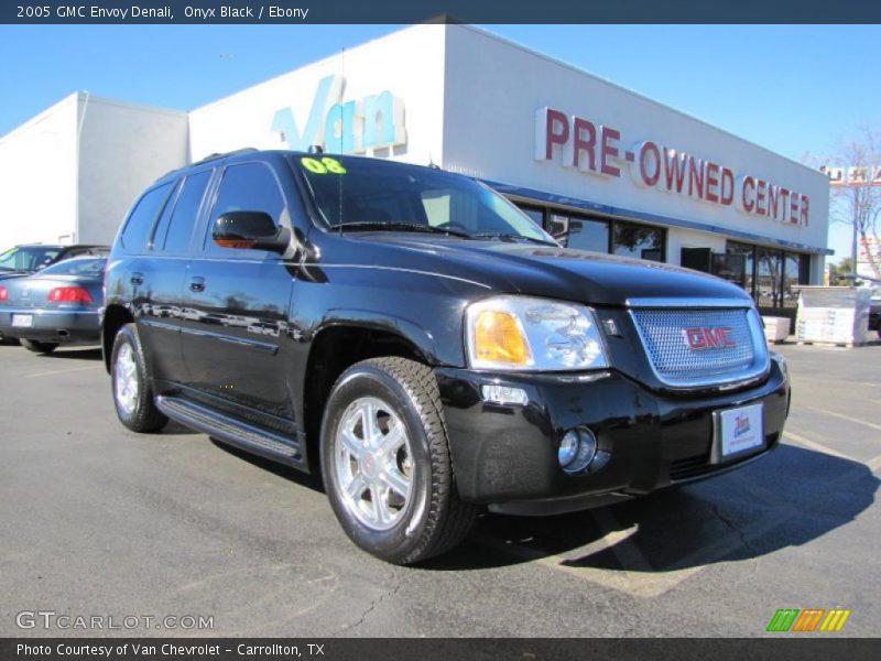 Onyx Black / Ebony 2005 GMC Envoy Denali