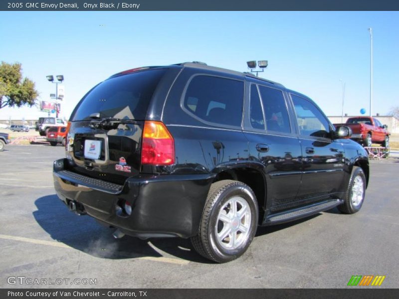 Onyx Black / Ebony 2005 GMC Envoy Denali