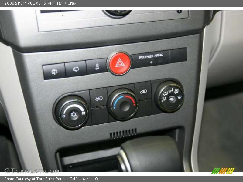 Silver Pearl / Gray 2008 Saturn VUE XE