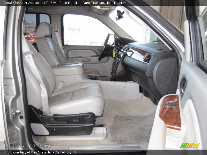 Silver Birch Metallic / Dark Titanium/Light Titanium 2008 Chevrolet Avalanche LT