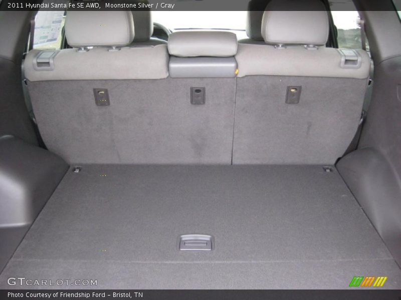  2011 Santa Fe SE AWD Trunk