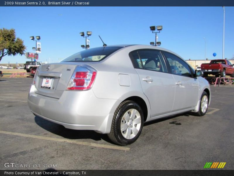 Brilliant Silver / Charcoal 2009 Nissan Sentra 2.0