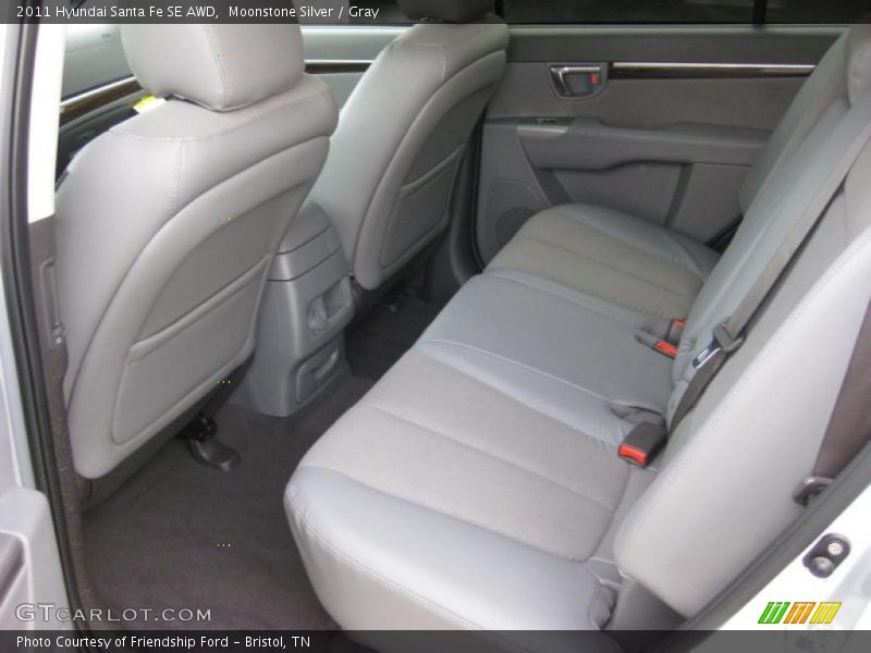 Moonstone Silver / Gray 2011 Hyundai Santa Fe SE AWD