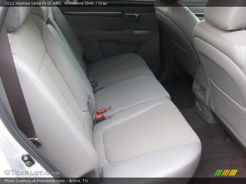 Moonstone Silver / Gray 2011 Hyundai Santa Fe SE AWD