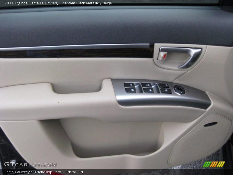 Door Panel of 2011 Santa Fe Limited