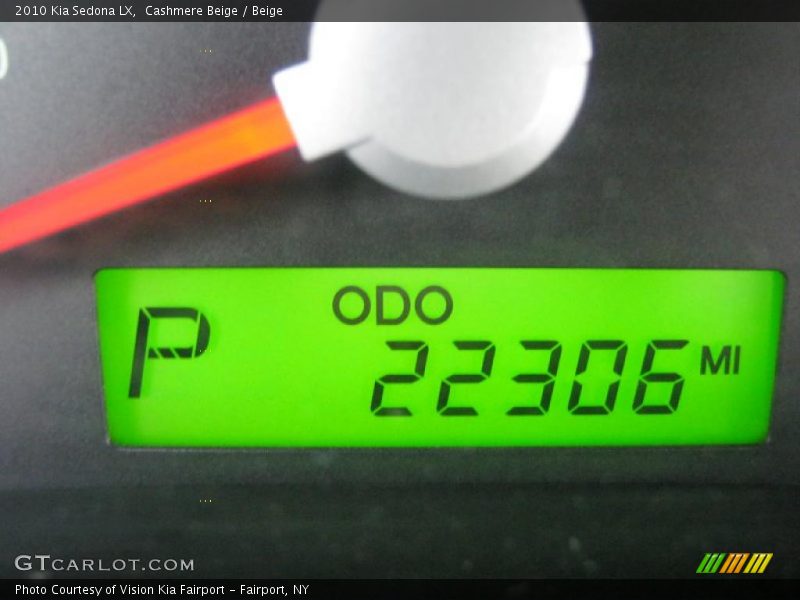 Cashmere Beige / Beige 2010 Kia Sedona LX