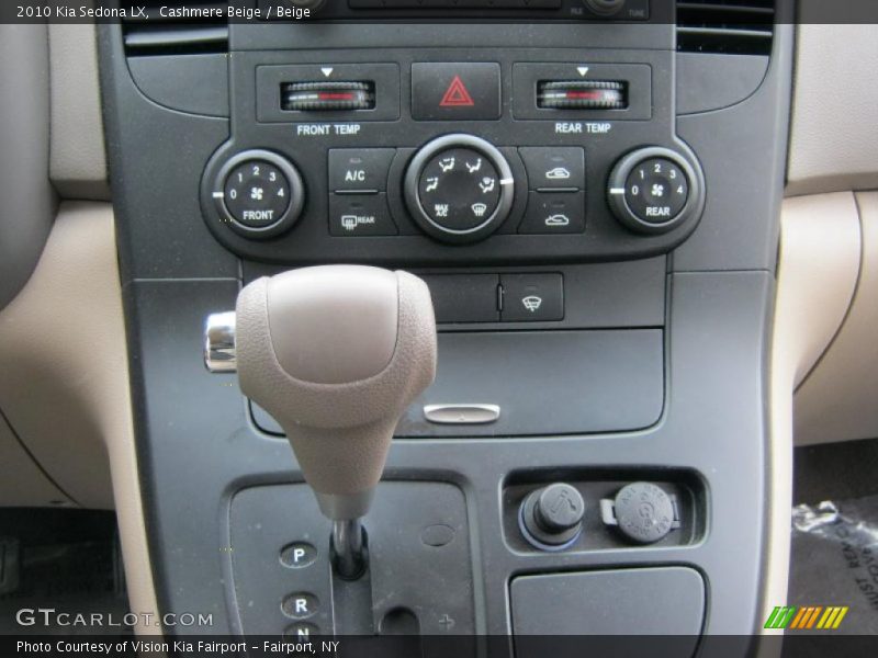 Cashmere Beige / Beige 2010 Kia Sedona LX