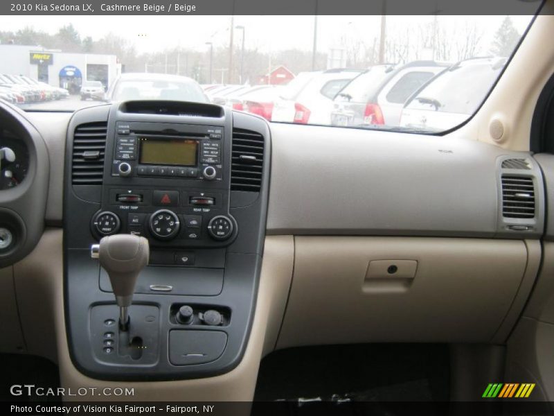 Cashmere Beige / Beige 2010 Kia Sedona LX