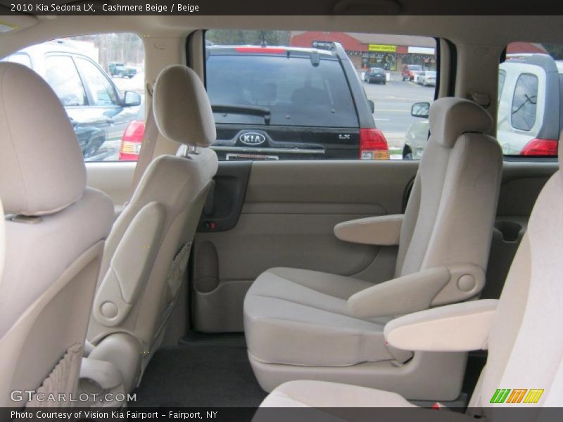 Cashmere Beige / Beige 2010 Kia Sedona LX