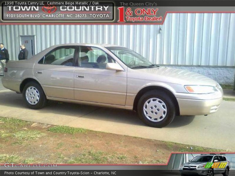 Cashmere Beige Metallic / Oak 1998 Toyota Camry LE