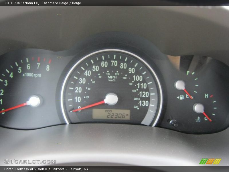 Cashmere Beige / Beige 2010 Kia Sedona LX