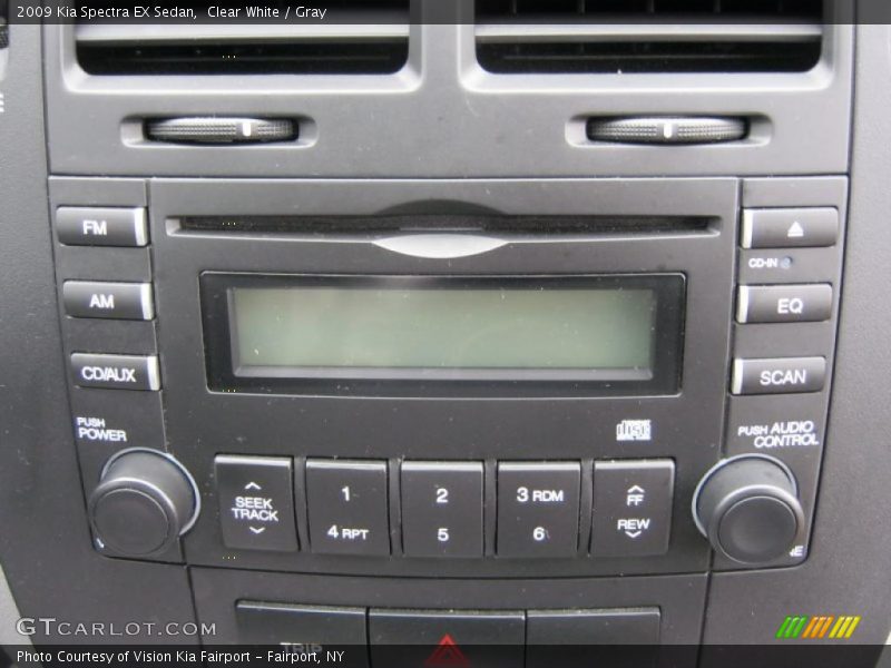 Clear White / Gray 2009 Kia Spectra EX Sedan