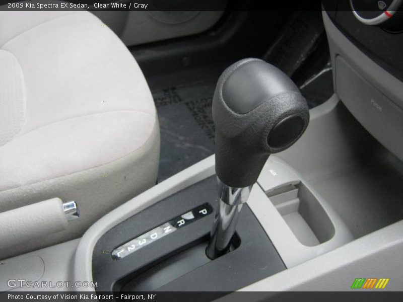 Clear White / Gray 2009 Kia Spectra EX Sedan