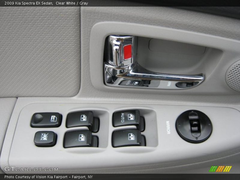 Clear White / Gray 2009 Kia Spectra EX Sedan