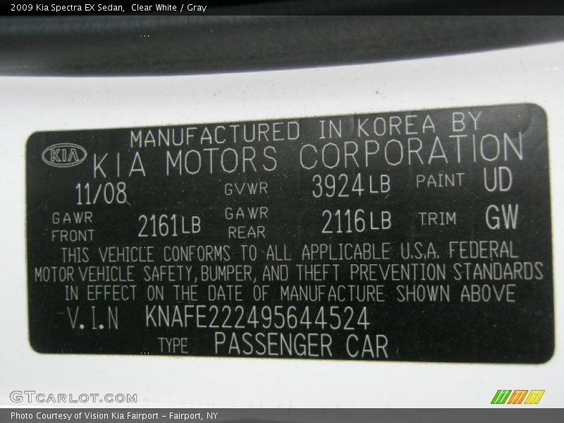 Clear White / Gray 2009 Kia Spectra EX Sedan