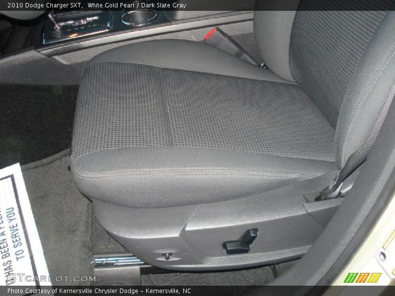 White Gold Pearl / Dark Slate Gray 2010 Dodge Charger SXT