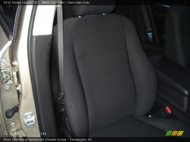 White Gold Pearl / Dark Slate Gray 2010 Dodge Charger SXT