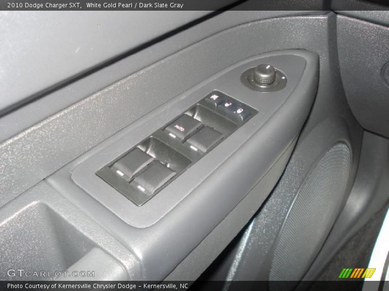 White Gold Pearl / Dark Slate Gray 2010 Dodge Charger SXT
